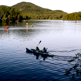 Image of Kayakers on Mirror Lake