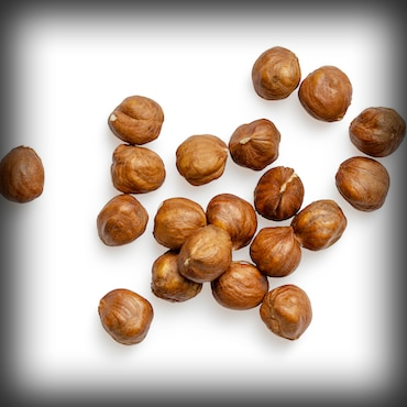 Hazelnuts Image