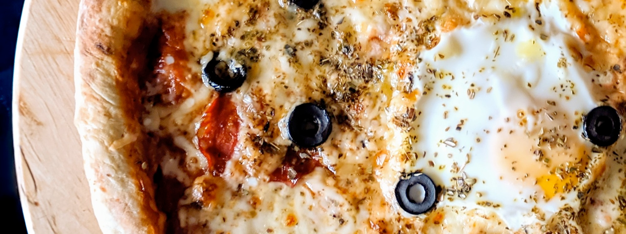 Slide Image of Pizza Closeup